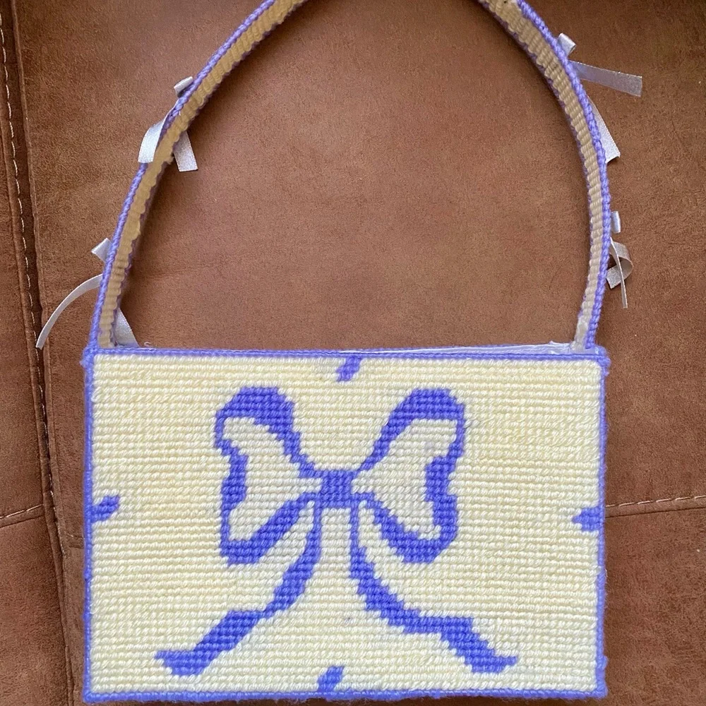 Elodie Needlepoint handmade shoulder bag - Picture 3 of 6